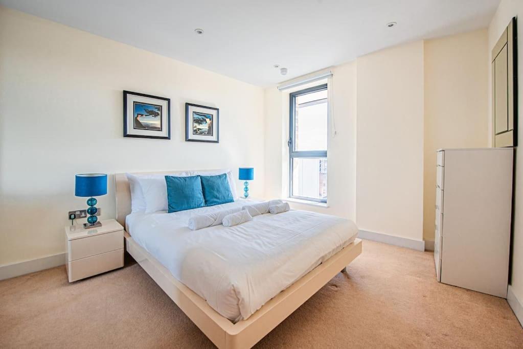 Charming Flat With Balcony Near Tower Bridge Appartamento *